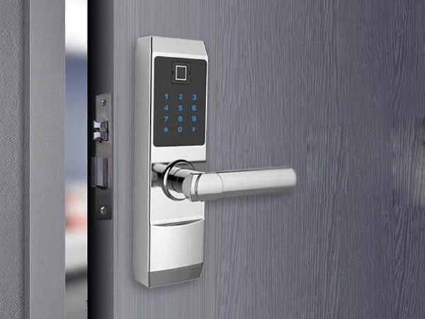 覃塘24小时上门开锁公司