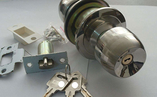 覃塘24小时上门开锁公司