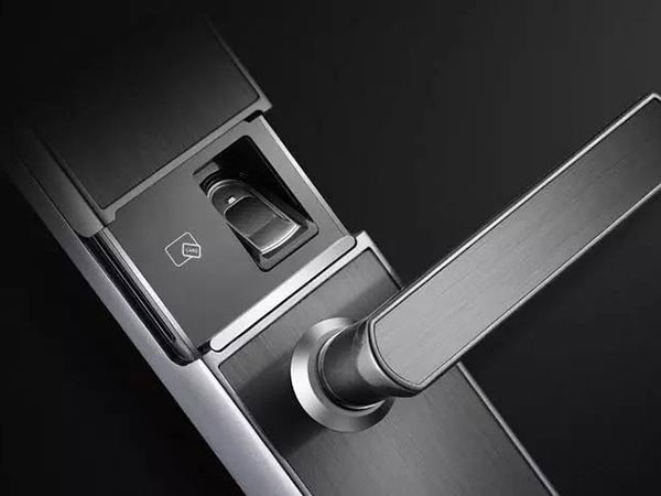 覃塘24小时上门开锁公司